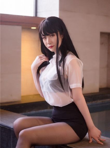 警花少妇白艳妮(精品)_DVD高清在线观看