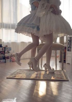婷婷色一二三四区在线观看_青苹果乐园免费高清观看