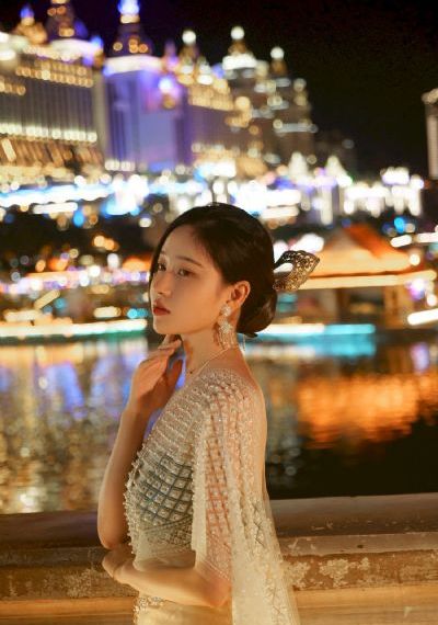 犯人与女狱警一级毛片儿_DVD电影全集观看