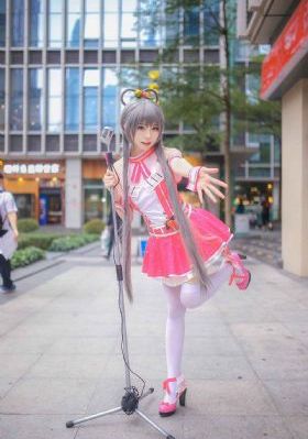 亚洲欧美色拍久久五月鬼88_剧情片免费全集观看