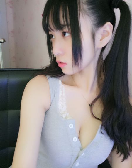 年轻丰满的继牳2_BD韩语免费在线观看