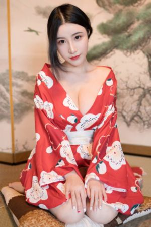 下楼梯把背部撞楼梯上几年了偶疼_720免费电视剧