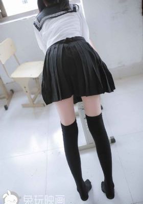成人精品激情无码AV_完整版电影在线观看