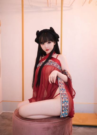 欧美金发大战黑人video_剧情片神马在线观看