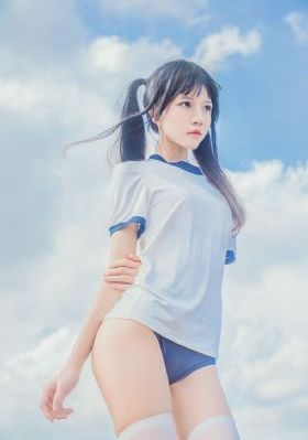 没有穿内裤坐公交车_1080免费全集观看