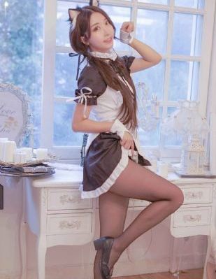黄色日逼视频_JVID性感写真