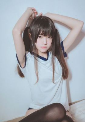 天海翼一区二区三区高清视频_短视频完整无删减版