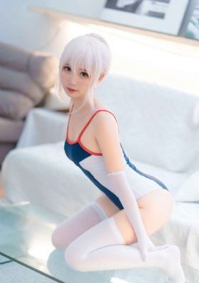 第一次吻下面_超清在线视频播放