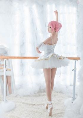 日本少妇人妻三级高清版_DVD免费全集观看